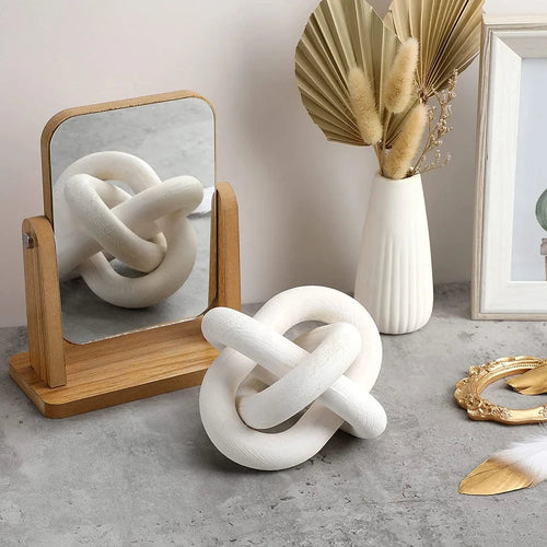 Escultura Nudo Moderna – Decoración Minimalista